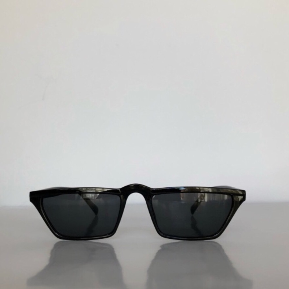 Slim Frame Retro Vintage Narrow Sunglasses